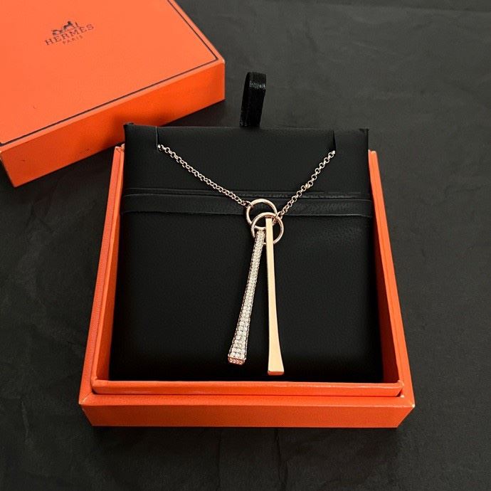 Hermes Necklaces